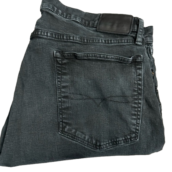 Polo Ralph Lauren Other - Polo Ralph Lauren The Hampton Relaxed straight Jean